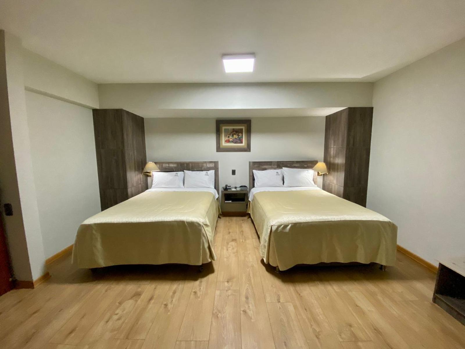 Gran Hotel Continental Кахамарка Экстерьер фото